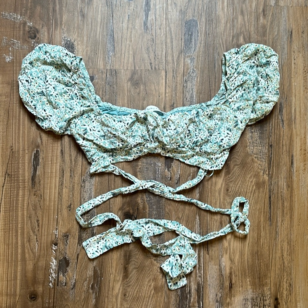 Bacio Green Floral Wrap Waist Crop Top